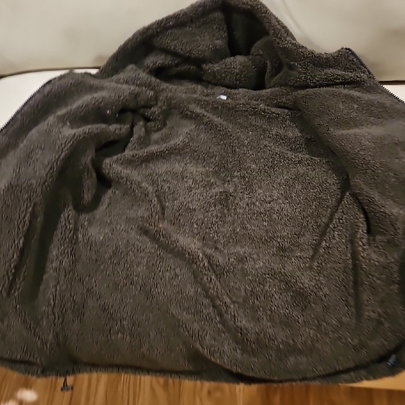 Koolaburra Dark Green Hooded Puffer Coat - Picture 3 of 5